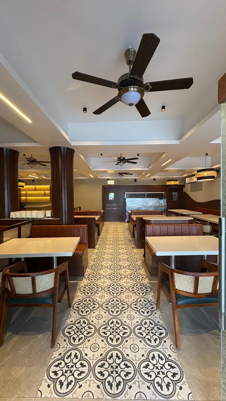 Good Dine Restaurant — project photograph 7