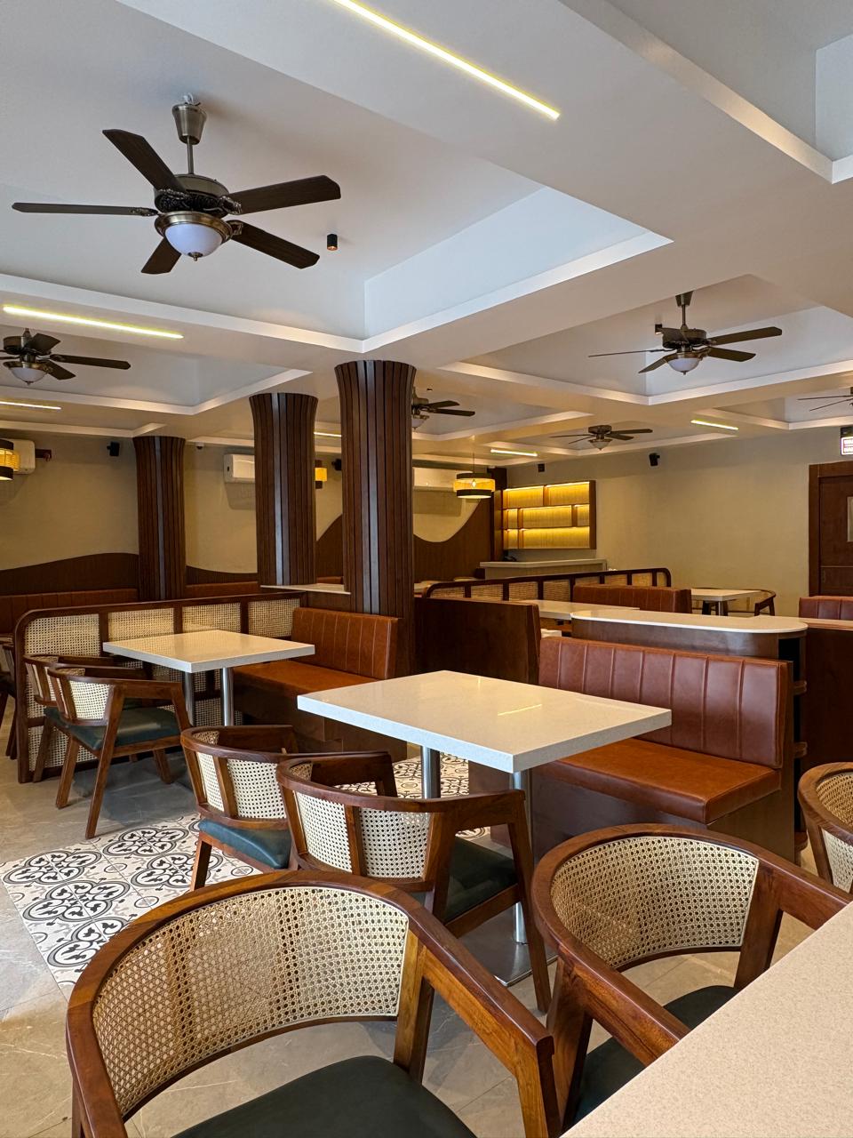 Good Dine Restaurant — project photograph 12